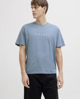 JREBROCKY LOGO TEE SS CREW NECK WINDWARD BLUE